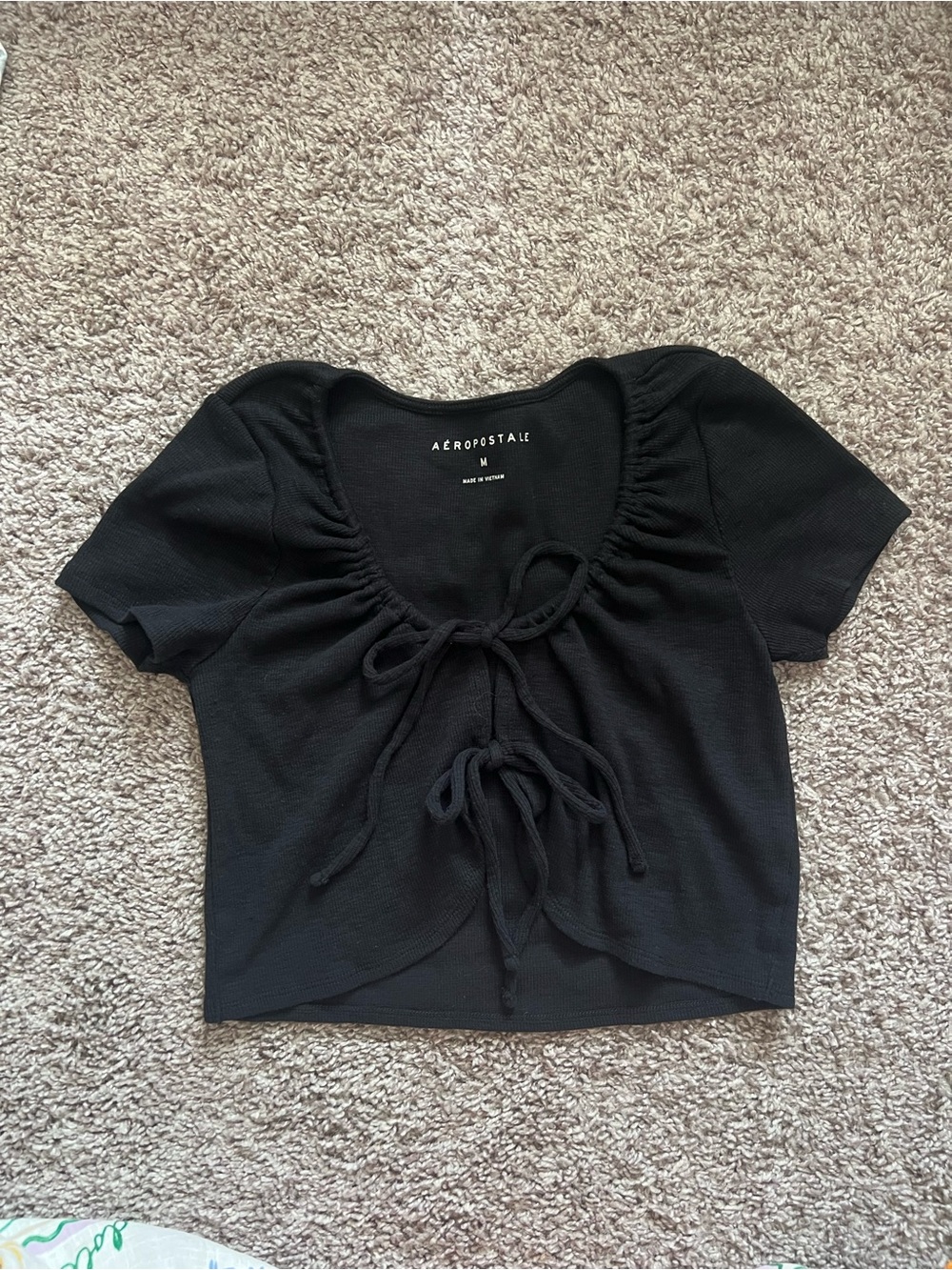 Aeropostale Black Short-Sleeve Tie-Front Crop Top